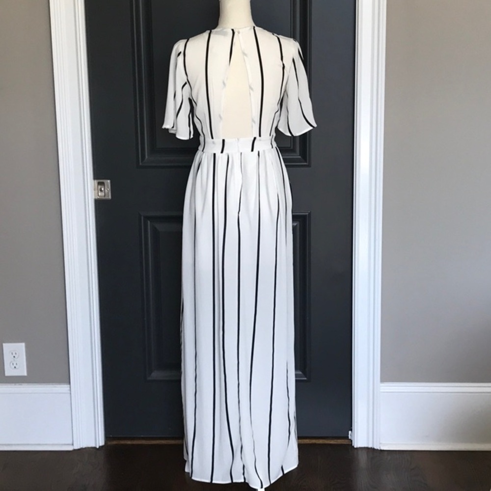 Jumpsuit - Picture 4 of 6